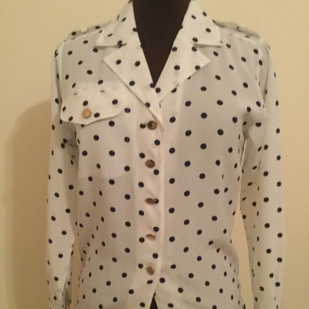 Chaus Petite White & Blue dot button down blouse